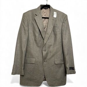 NWT Jos. A.‎ Bank Executive Gordon  100% Silk Jacket Sage Size 41 Long Blazer